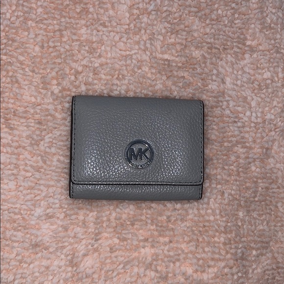 Michael Kors Handbags - MICHAEL KORS Leather wallet